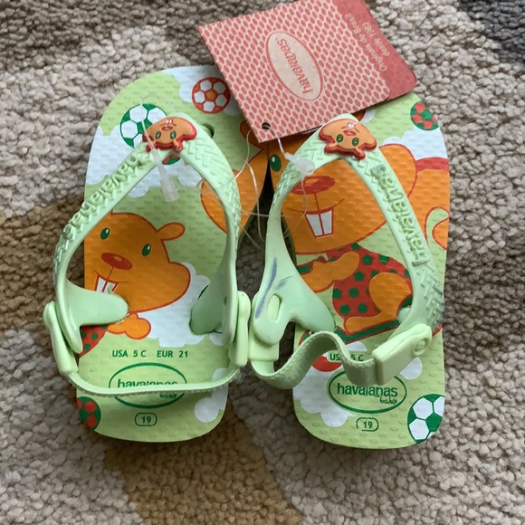 New Havaianas size 5 - Picture 2 of 2